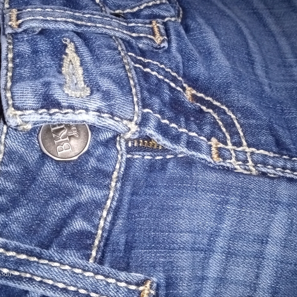 Bundle of 4 BKE size 23 jeans. - Picture 11 of 12